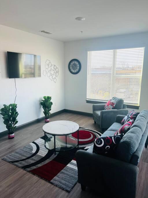Downtown Luxury 2bed * Augusta